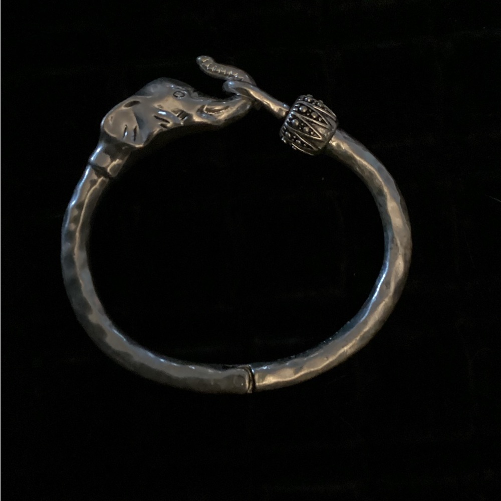 Elephant Design Silver Bracelet
